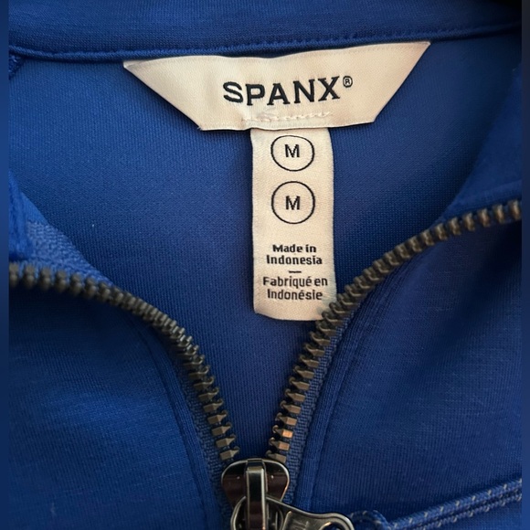 NWOT SPANX AirEssentials Cerulean Blue Quarter Zip Pullover, Size Medium - Picture 10 of 16